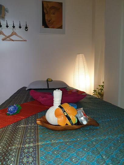 Smile Thaimassage | Massös i Malmö