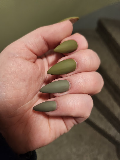 OH! Nails & Beauty | Skönhetscenter i Stockholm