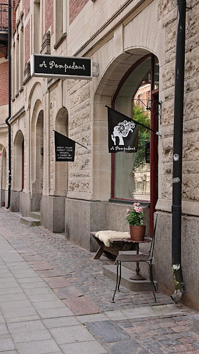 A Pompadour | Frisörsalong i Halmstad