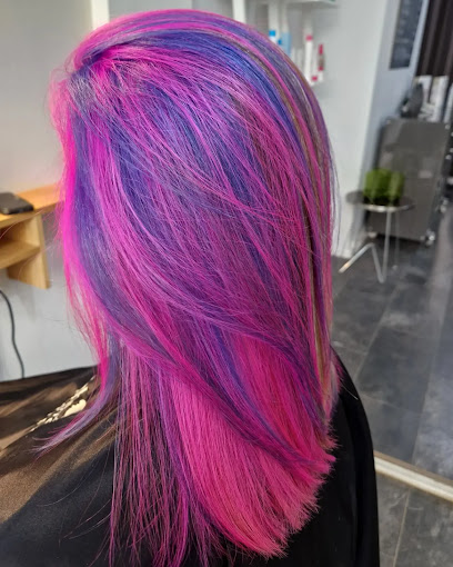 OSS Harstyling | Frisörsalong i Helsingborg