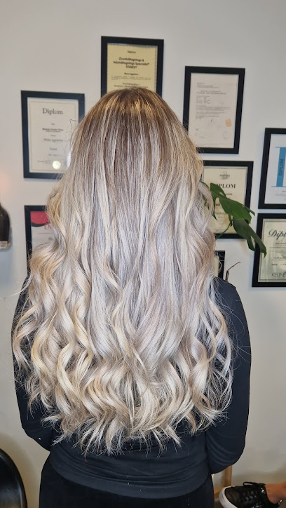 Salon Mona | Frisörsalong i Göteborg