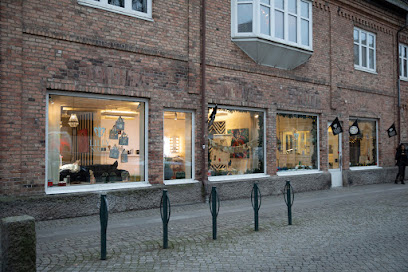Atelje Naglar & Skonhet | Skönhetscenter i Varberg