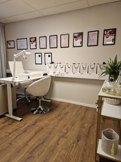 Vasteras Beauty and Wellness | Skönhetscenter i Västerås Vasteras Beauty and Wellness | Skönhetscenter i Västerås