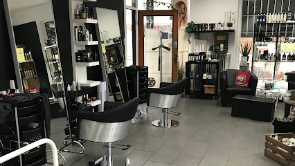 Lito Hair & Beauty | Frisörsalong i Åstorp Lito Hair & Beauty | Frisörsalong i Åstorp