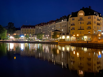 One Strandgatan Ett | Skönhetscenter i Södertälje One Strandgatan Ett | Skönhetscenter i Södertälje