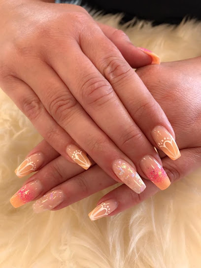 Nail Palace | Manikyr och pedikyrsalong i Västerås