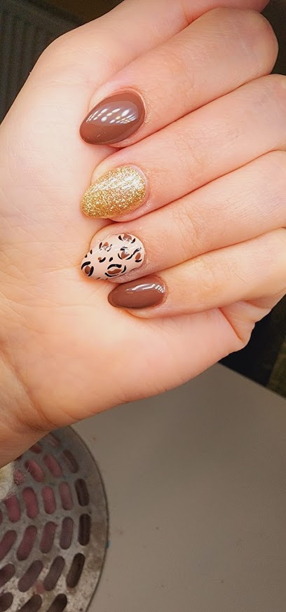 Angel Nails Karlskoga | Manikyr och pedikyrsalong i Karlskoga