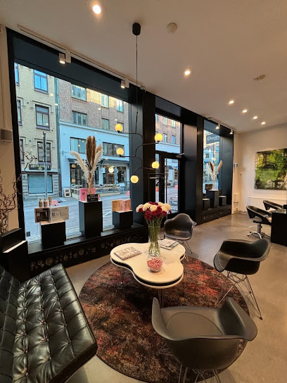 Doors HairStudio | Frisörsalong i Göteborg