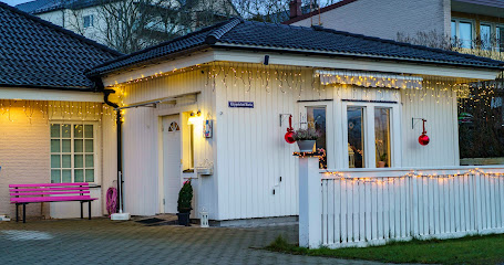 Klippoteket Maria | Frisörsalong i Bro Klippoteket Maria | Frisörsalong i Bro