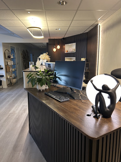 Souads Spa & Halsa | Massös i Solna Souads Spa & Halsa | Massös i Solna