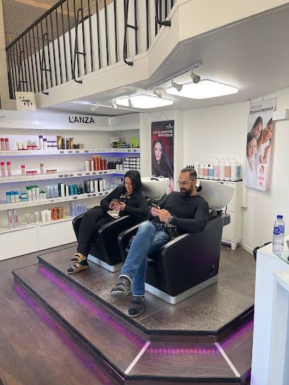Hair Solna | Frisörsalong i Solna