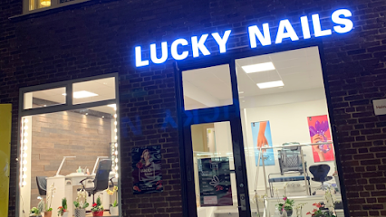 Lucky Nails | Manikyr och pedikyrsalong i Malmö Lucky Nails | Manikyr och pedikyrsalong i Malmö