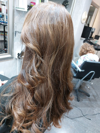 Salon Harzonen | Frisörsalong i Kungsbacka Salon Harzonen | Frisörsalong i Kungsbacka