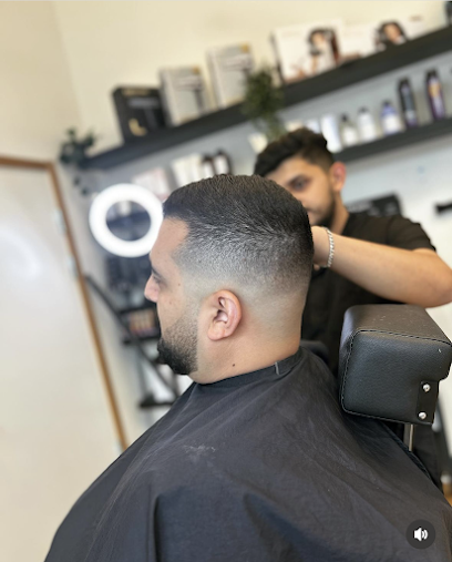 D.Hair | Frisörsalong i Tyresö