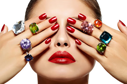 BeeNails | Manikyr och pedikyrsalong i Halmstad