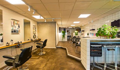 Vanner Hair Salon | Frisörsalong i Jönköping