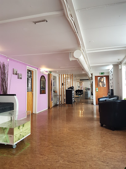 V I P Studio | Frisörsalong i Söderköping