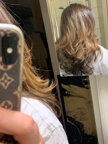 Liamo Salong | Frisörsalong i Göteborg