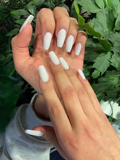 Beauty Nails | Skönhetscenter i Kinna