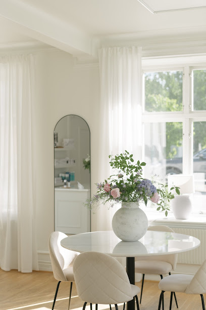 BEAUTESTRY | Skönhetscenter i Nykvarn