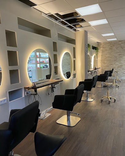 Shampoo Klippotek | Skönhetscenter i Malmö Shampoo Klippotek | Skönhetscenter i Malmö