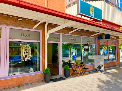 Tina Beauty | Frisörsalong i Upplands Väsby