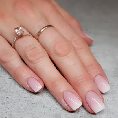 Klodi’s Nails | Manikyr och pedikyrsalong i Taby