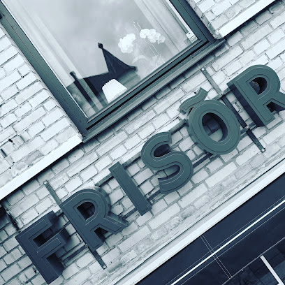 Frisör Frida Hjalmarsson | Frisörsalong i Broby