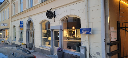 Salong Storgatan 1 | Frisörsalong i Örnsköldsvik Salong Storgatan 1 | Frisörsalong i Örnsköldsvik