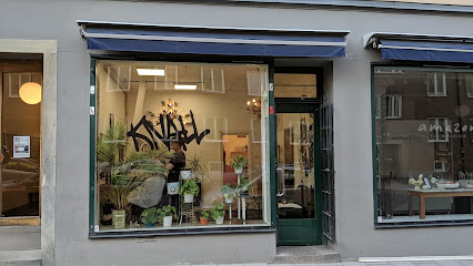 Salong Knall | Frisörsalong i Stockholm Salong Knall | Frisörsalong i Stockholm
