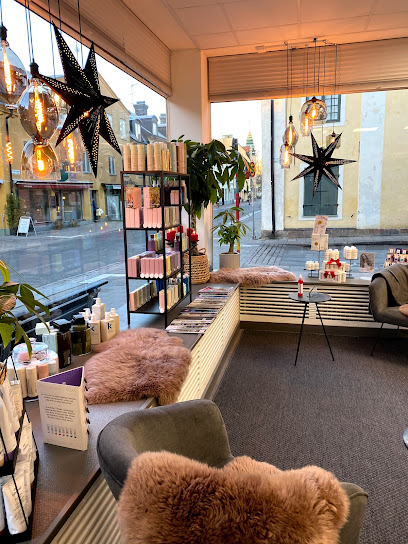 Har & Hapna | Frisörsalong i Uppsala