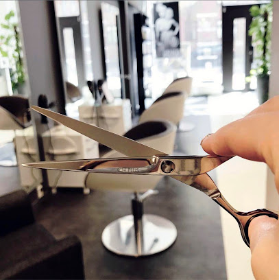 Genius Scissors | Frisörsalong i Göteborg