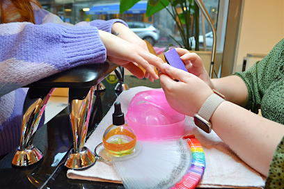 Polish Nailbar | Manikyr och pedikyrsalong i Göteborg Polish Nailbar | Manikyr och pedikyrsalong i Göteborg