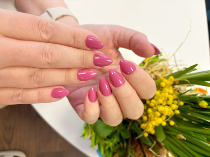 Ninas Naglar | Manikyr och pedikyrsalong i Stockholm Ninas Naglar | Manikyr och pedikyrsalong i Stockholm