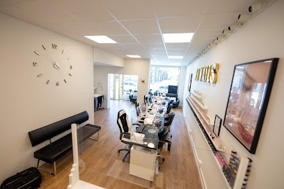 Mi Nails | Skönhetscenter i Malmö
