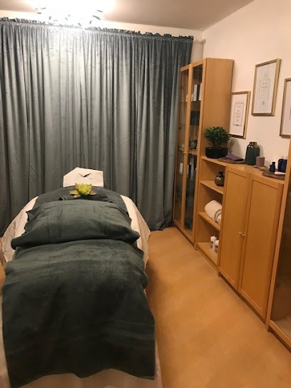 Nasi Yoga Massage | Massös i Järfälla