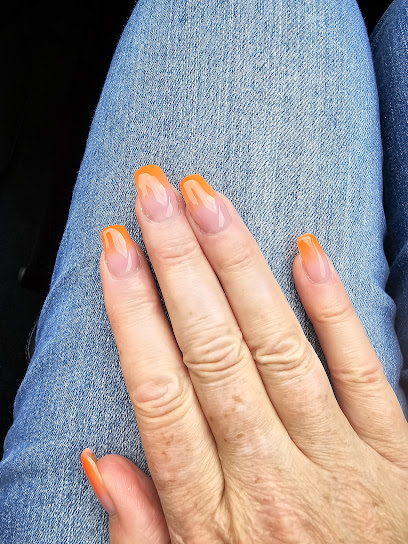 Monarch Nails | Manikyr och pedikyrsalong i Ängelholm