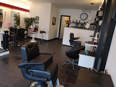 Gentleman Klipp i Hassle | Barbersalong i Borås Gentleman Klipp i Hassle | Barbersalong i Borås