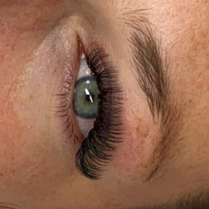 Lash Design | Skönhetscenter i Sollentuna