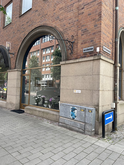 Il Barbiere Adrian | Barbersalong i Borås Il Barbiere Adrian | Barbersalong i Borås