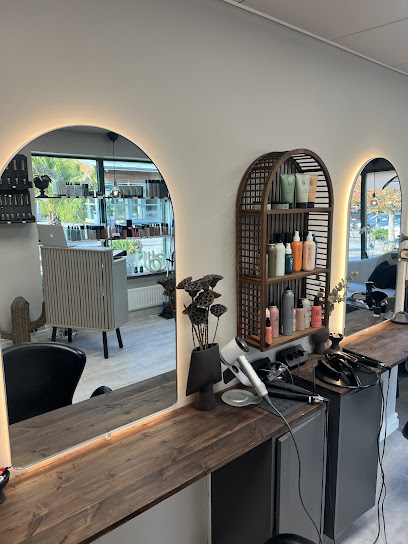 LA Hairdesigners | Frisörsalong i Viskafors