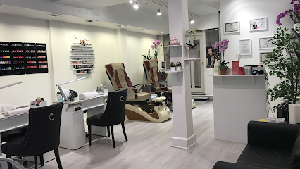 Libra Nails | Manikyr och pedikyrsalong i Stockholm