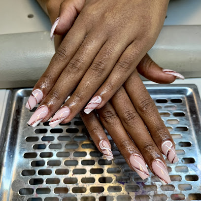 T&F Nails | Manikyr och pedikyrsalong i Lidköping