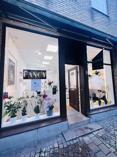 Fancy Nails | Manikyr och pedikyrsalong i Trelleborg Fancy Nails | Manikyr och pedikyrsalong i Trelleborg