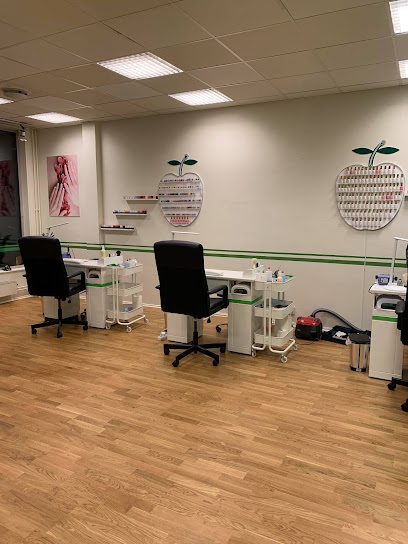 M&T Nails | Manikyr och pedikyrsalong i Halmstad M&T Nails | Manikyr och pedikyrsalong i Halmstad