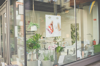 Green Salon | Manikyr och pedikyrsalong i Skövde