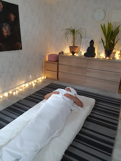 Hela Dig Yogamassage | Massös i Finspang