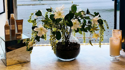 Anni Salong | Frisörsalong i Norrköping