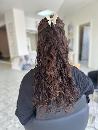 Rebecca Frisör | Frisörsalong i Östersund