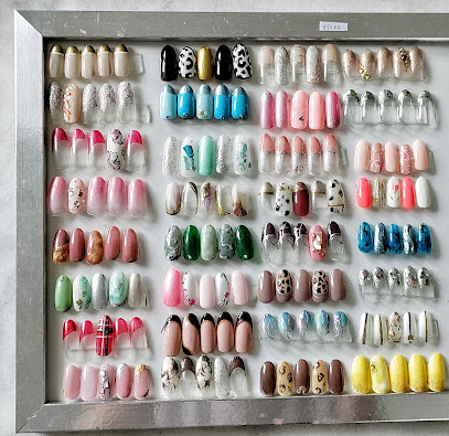 Sharp Nails | Manikyr och pedikyrsalong i Bollnäs